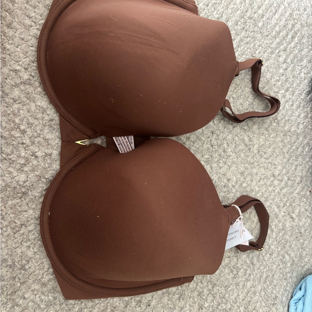 Vs bra